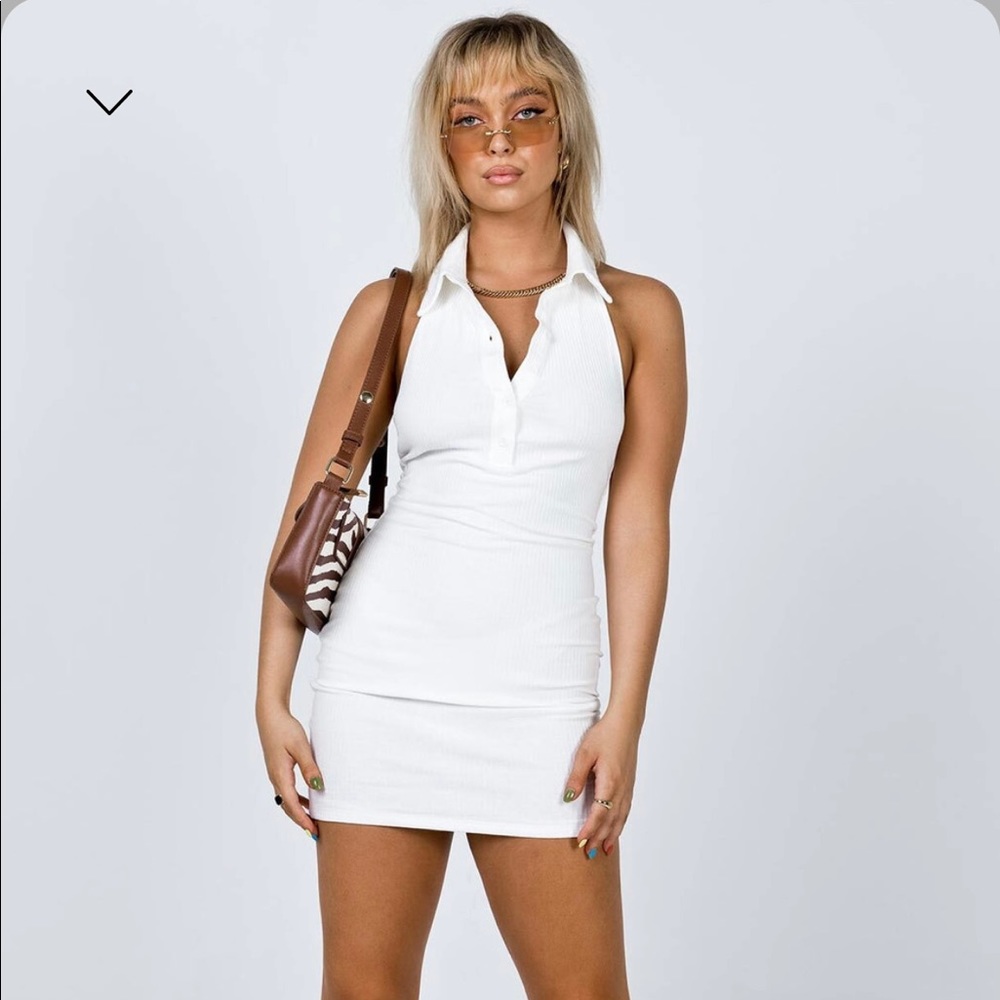 White collard mini dress